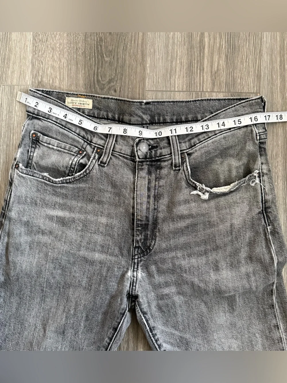 Classic Denim Levi's Lot 512 Jeans Size W32 L32 Waterless AS IS